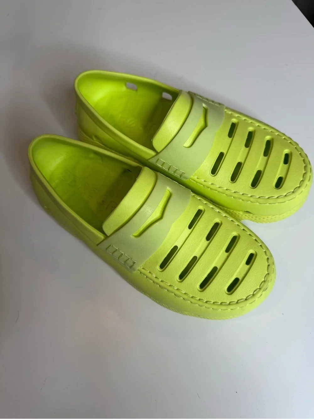 Cole Haan 4.Zerogrand All Day Shoes size 8 Sunny Lime Chunky Platform Loafer - Picture 3 of 8